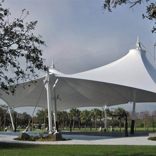 Mast-supported canopy